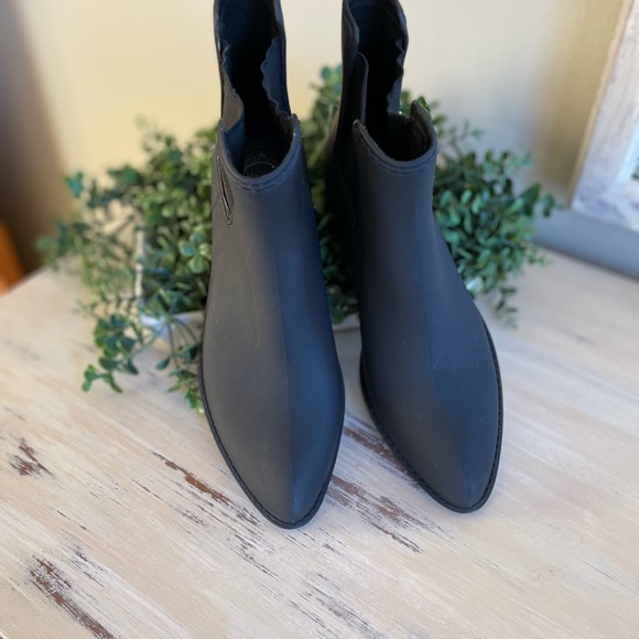Jeffery Campbell black rubber boots Sz 9 - Picture 3 of 6